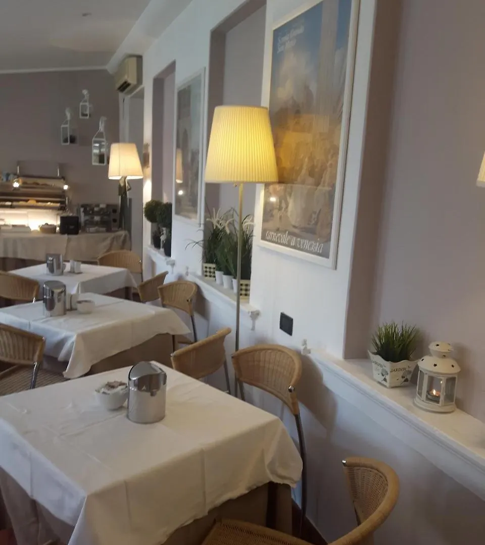 Hotel Roberta Mestre 3*,  Italien